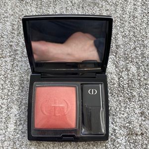 Dior Blush in 219 Rose Montaigne